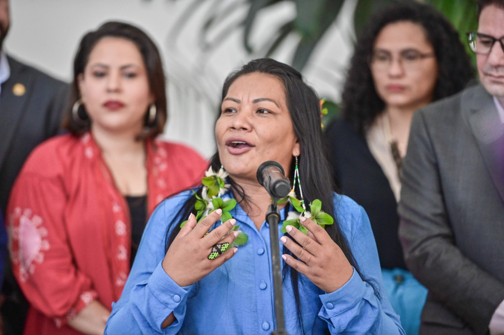 Francisca Arara, reconhece o apoio do Estado. ” Eu quero agradecer ao governador Gladson Cameli pela sensibilidade em dialogar com os povos indígenas e apoiar essa causa tão importante para o Acre e para o Brasil”, declarou.