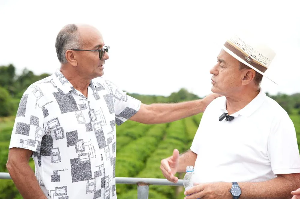 Bocalom visita produtor de café no Juruá e defende agronegócio como eixo do desenvolvimento no Acre