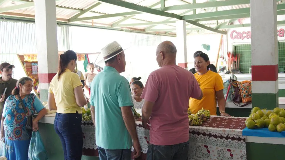 Bocalom intensifica agenda em Tarauacá e amplia diálogo com comerciantes e empresários