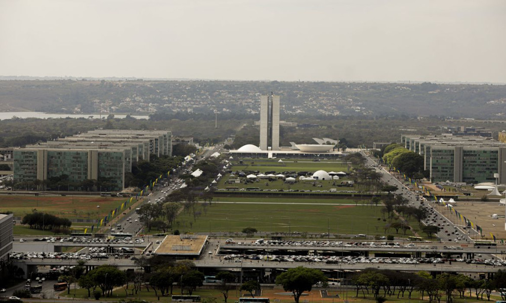 Brasília (DF) - 05/09/2023 - Vista da Esplanada dos Ministérios preparada para receber o desfile de 7 de setembro Foto: Joédson Alves/Agência Brasil