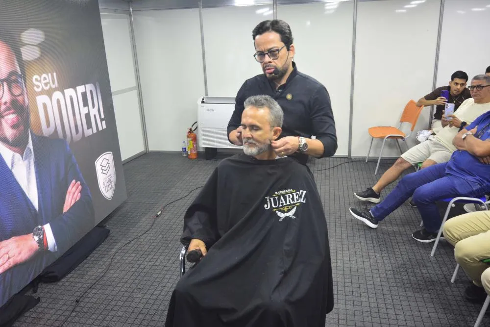 Juarez Leite compartilha técnicas na Expoacre Juruá