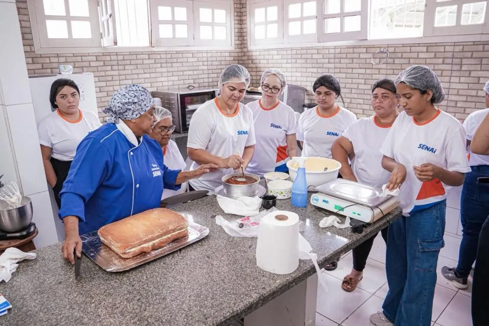 Casa Rosa Mulher conclui curso de qualificação com foco em geração de renda