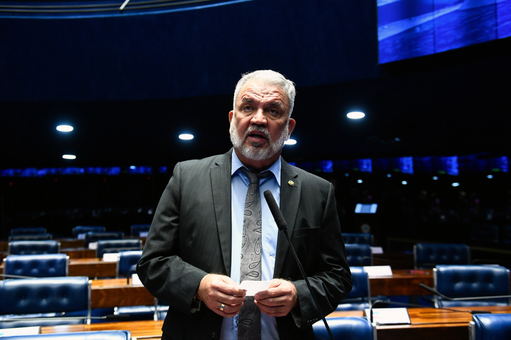 Plenário do Senado Federal durante sessão deliberativa ordinária. Na ordem do dia, projeto de lei que estabelece normas para a formulação de planos de adaptação às mudanças climáticas (PL 4.129/2021). A proposta complementa a Política Nacional sobre Mud