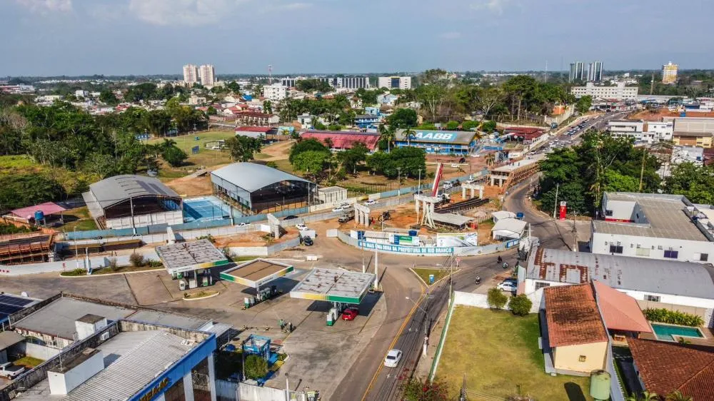 TCE-AC realiza visita técnica ao viaduto da AABB e reforça fiscalização da obra