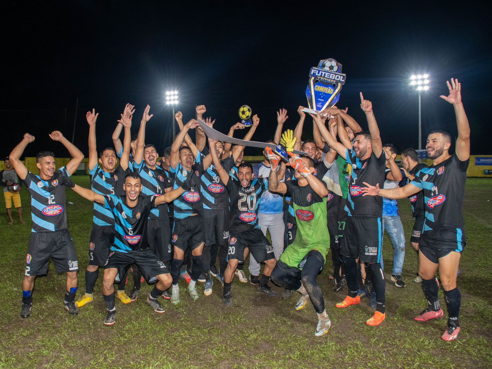 Abertura do Campeonato Cruzeirense de futebol da primeira e